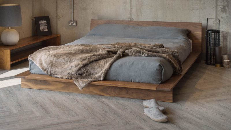 Bespoke sales bed company
