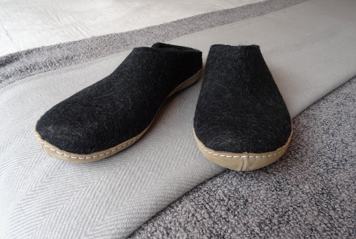 glerups slippers charcoal