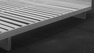 Fixed Pine slats for a more solid mattress support