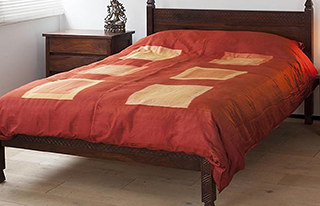 pha tung flame silk duvet