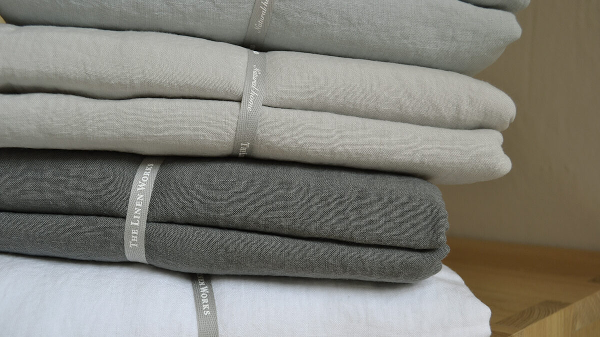 linen bedding stack4