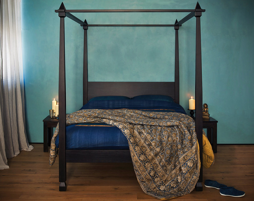 Raj four poster bed in dark wedge stained wood