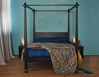 Raj Indian four poster bed hand crafted in Britain