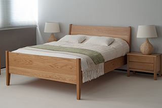 It is possible to add a Footboard to our classic wooden Zanskar Bed as shown here.