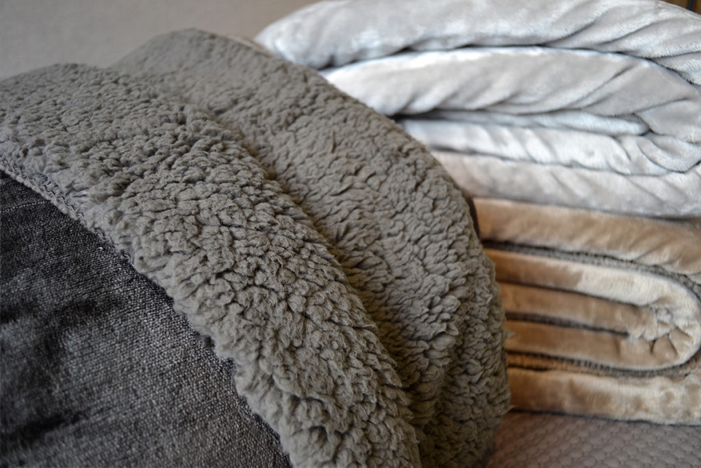 dark grey cosy blanket