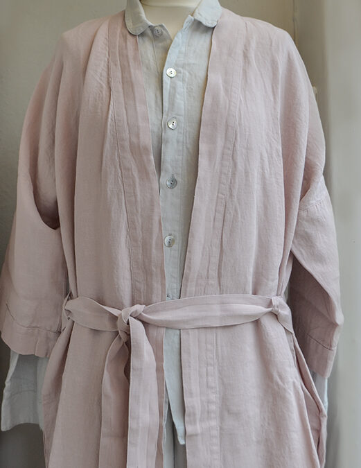 linen pyjamas with line robe