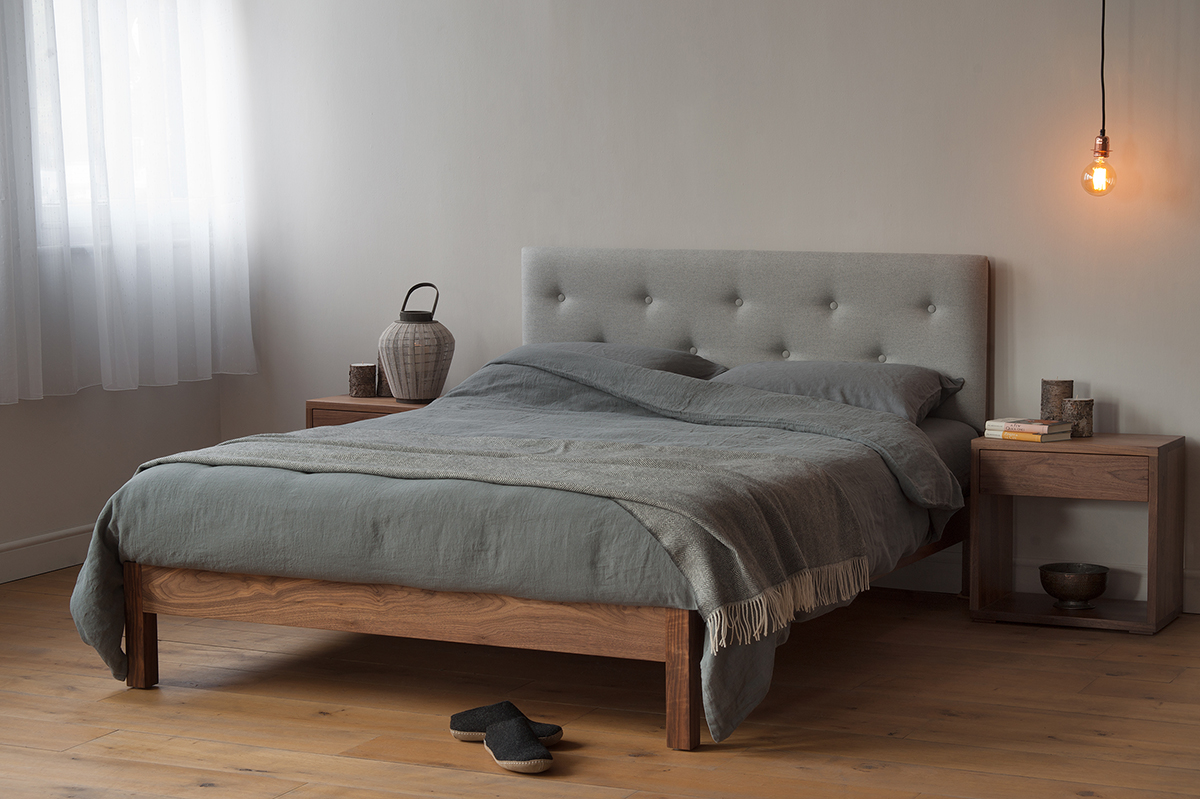 buttoned-headboard-bed-charcoal linen bedding