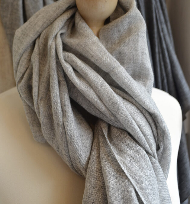 mid grey cashmere scarf