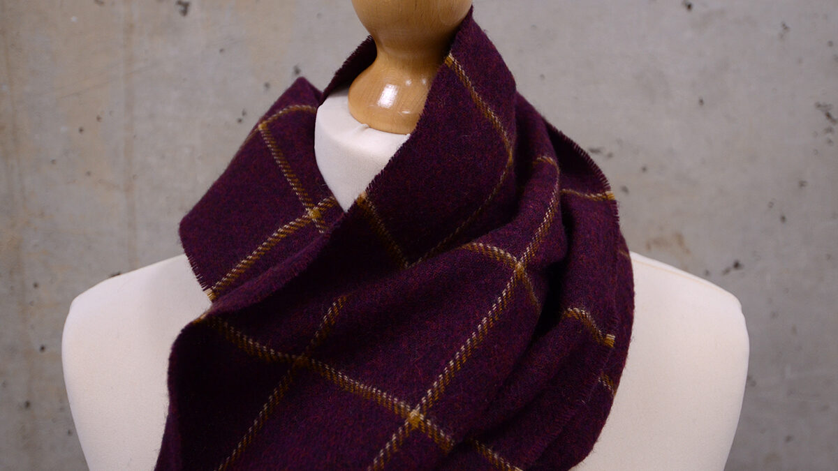 merino-lambwool-scarf-burgundy