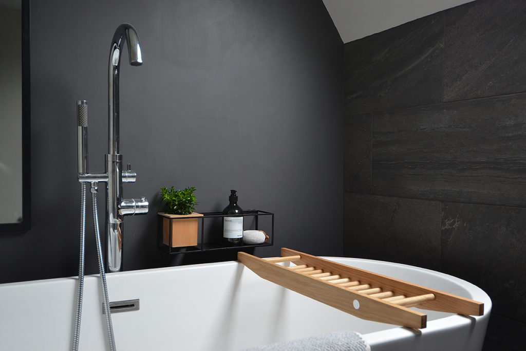 bathroom-meraki-and-wireworks