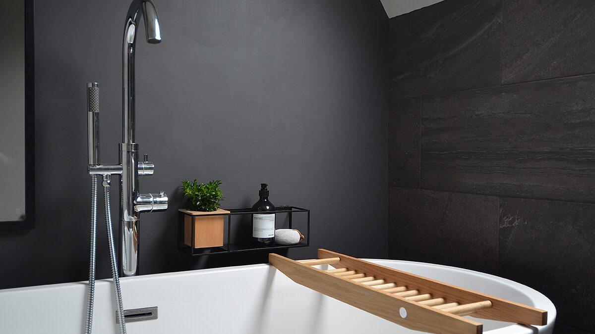 bathroom-meraki-and-wireworks