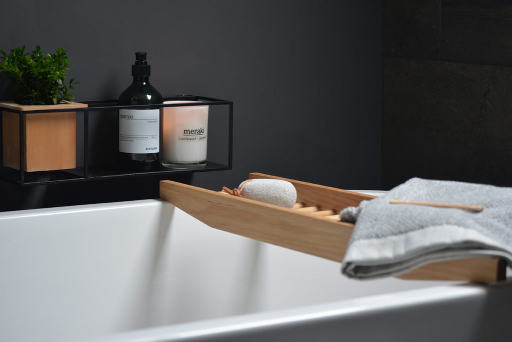 bathroom-meraki-and-wireworks