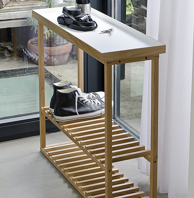 Wireworks console table