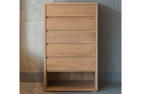 Cube 5 drawer tallboy chest of drawers in Oak wood