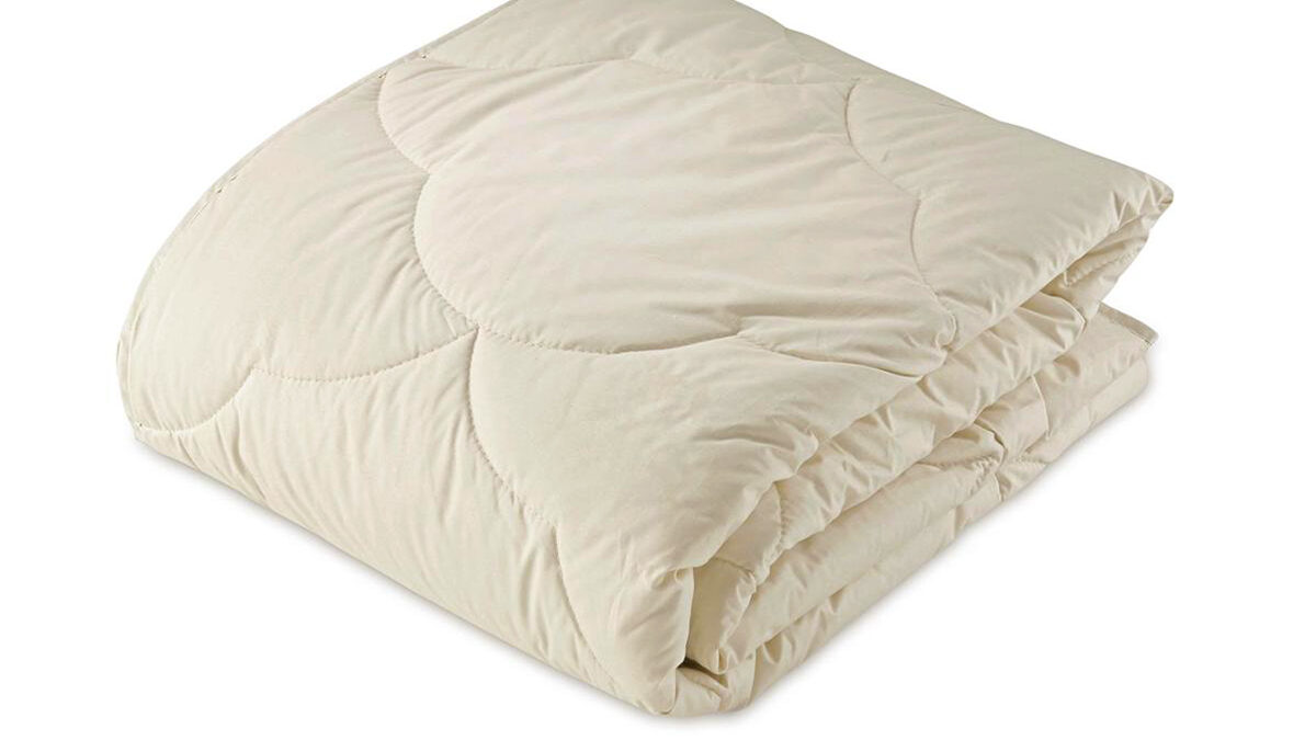 GOTS and Soil Association Certified 100% organic cotton-filled duvet suitable for Vegans