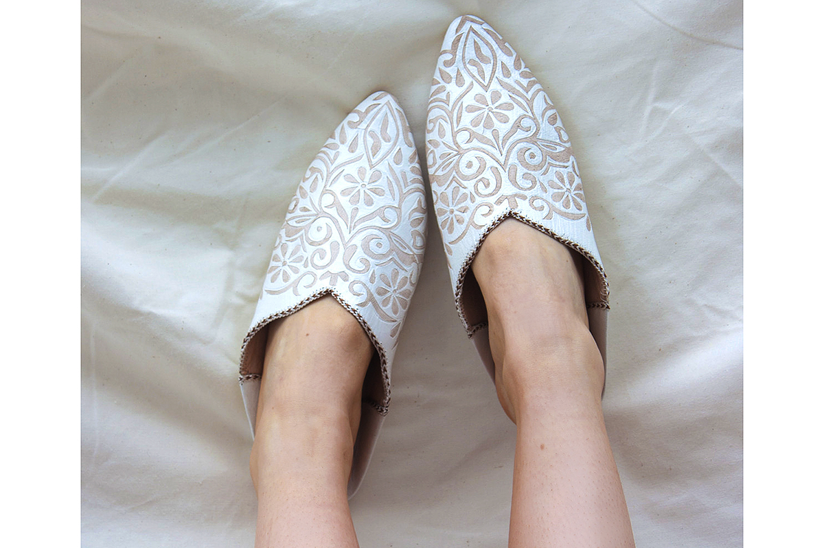 moroccan pointed slippers