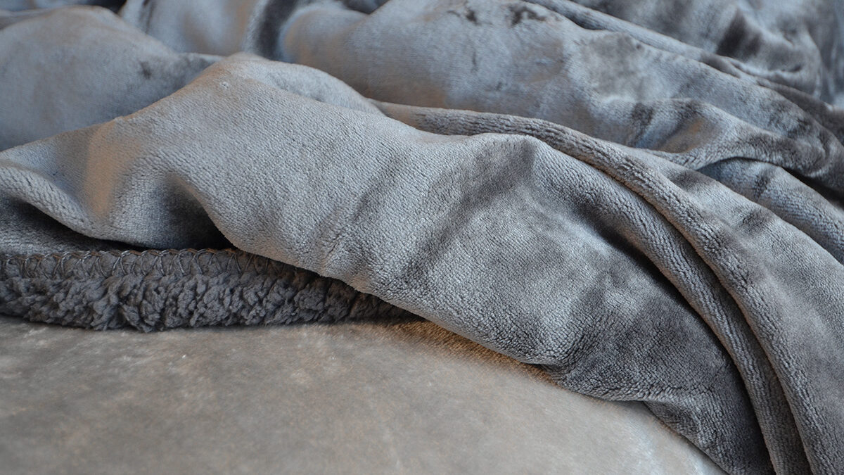 steel-grey-soft-cosy-throw