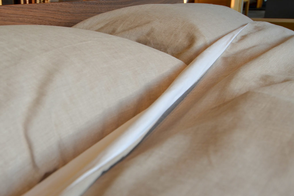 cotton-linen-bedding-sandstone-pillowcases