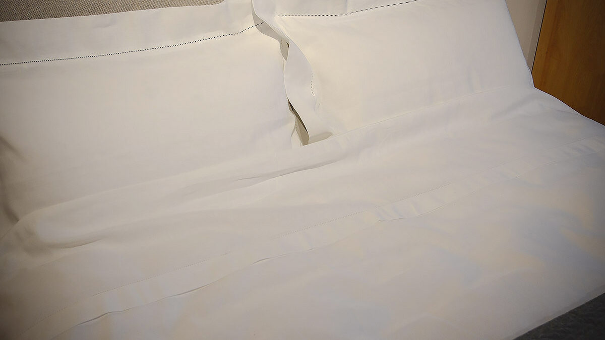 linen blend bedding hemstitch - 1200x800