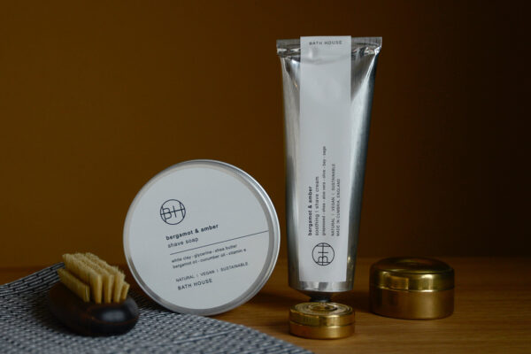 bergamot and amber natural and vegan shaving soap and soothing shaving cream