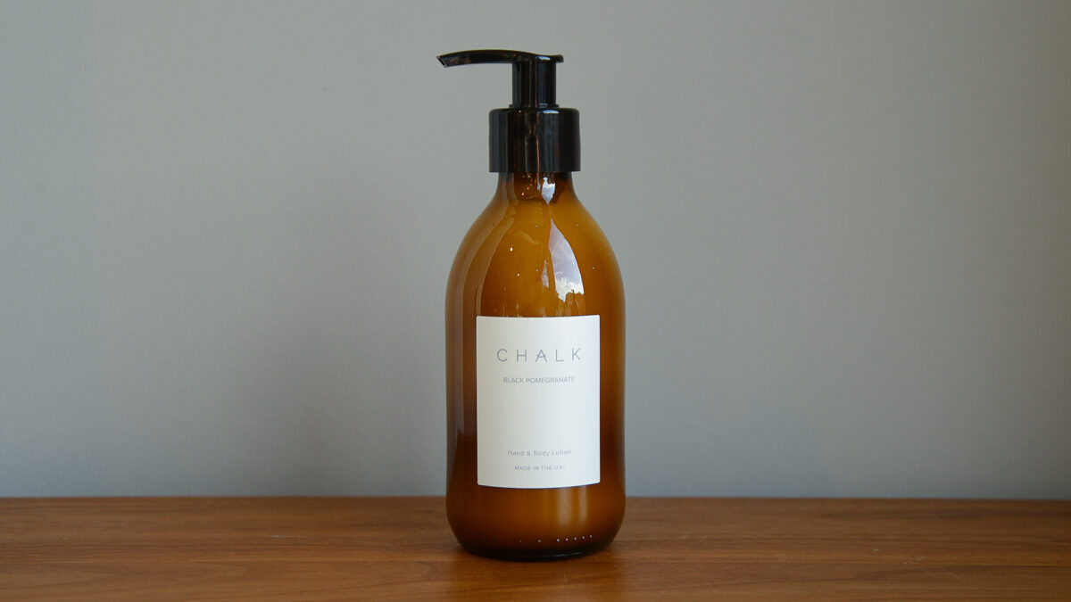 Black pomergranate chalk lotion