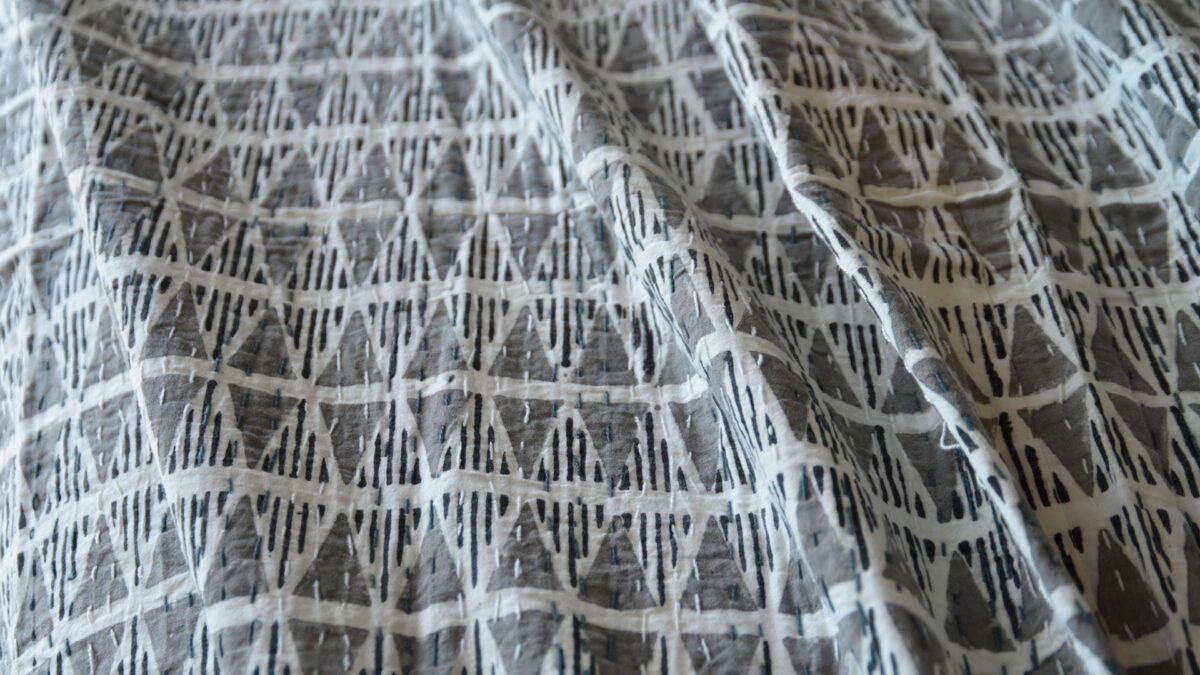 Block Print Stitched Cotton Bedspreads - Various Colours - Image 10