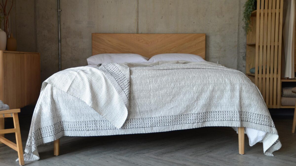 Block Print Stitched Cotton Bedspreads - Various Colours - Image 5