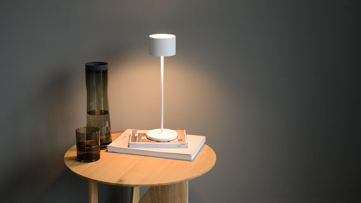 mobile LED table lamp with touch switch