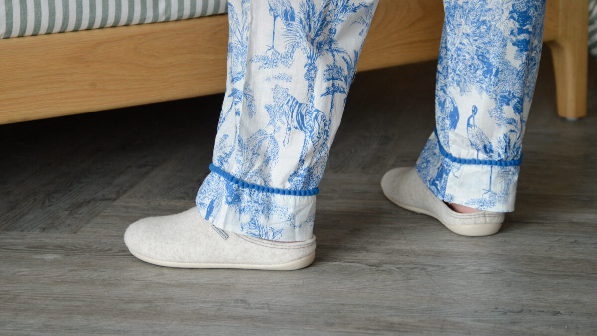 Blue & White Jungle Print Pyjamas - Image 7
