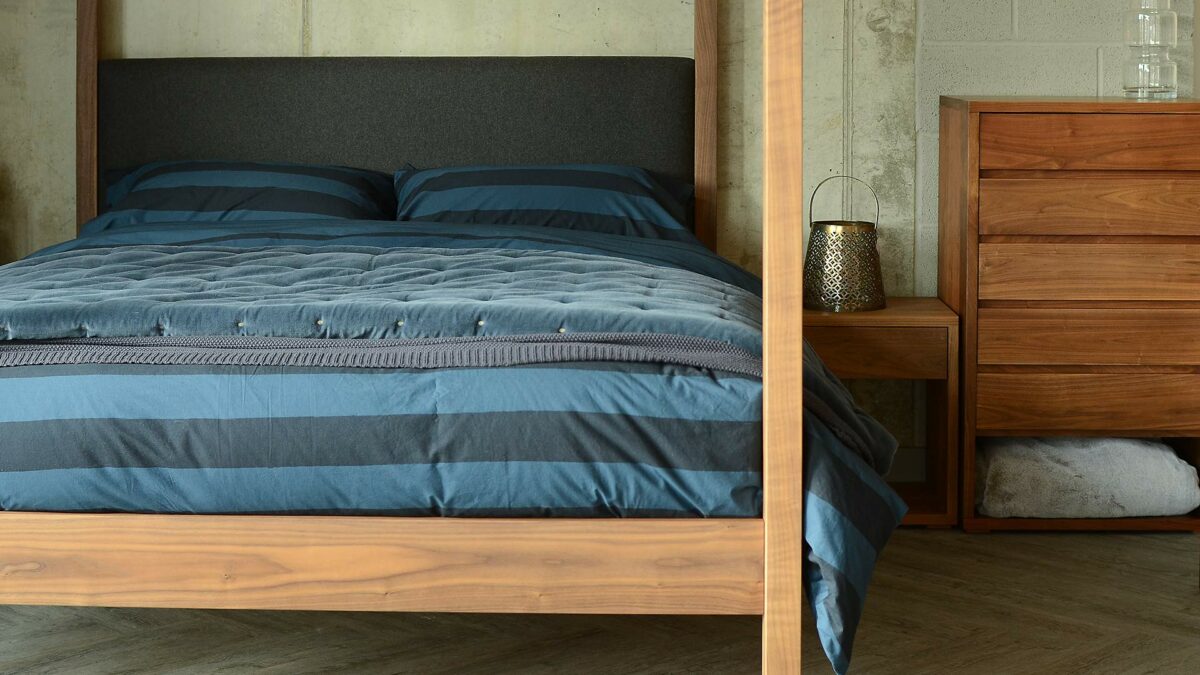 Blue stripe duvet set front
