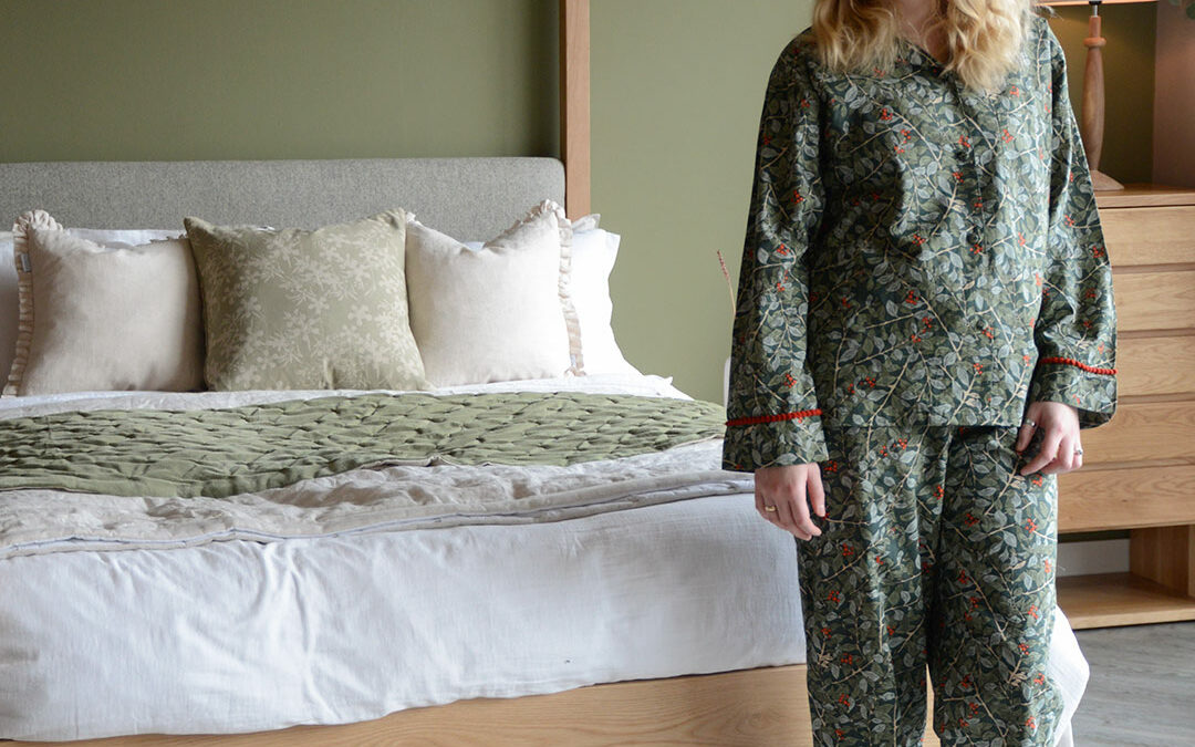 Botanical Berry PJs Portrait with Oak Highland Room Set