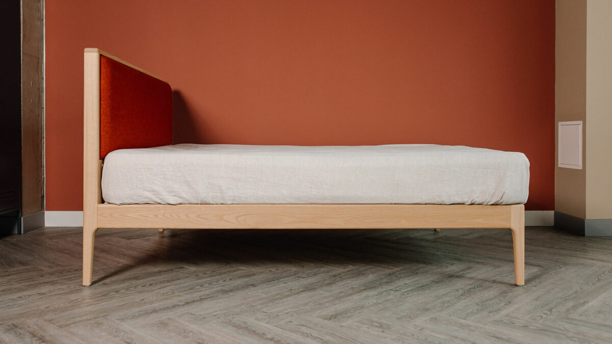 Carlisle bed design side view