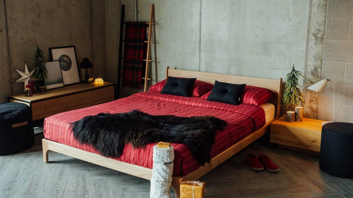 Christmas bedroom square 72dpi