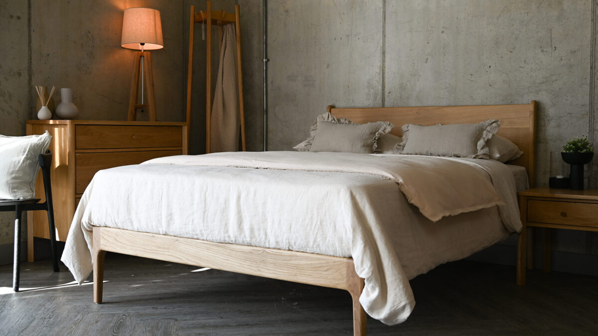 Plush Comforters with Cotton & Linen Covers - Image 10
