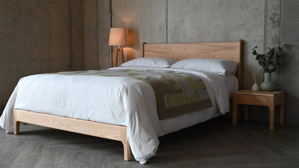 QUICK SHIP Custom Ash Bed - Kingsize Carnaby