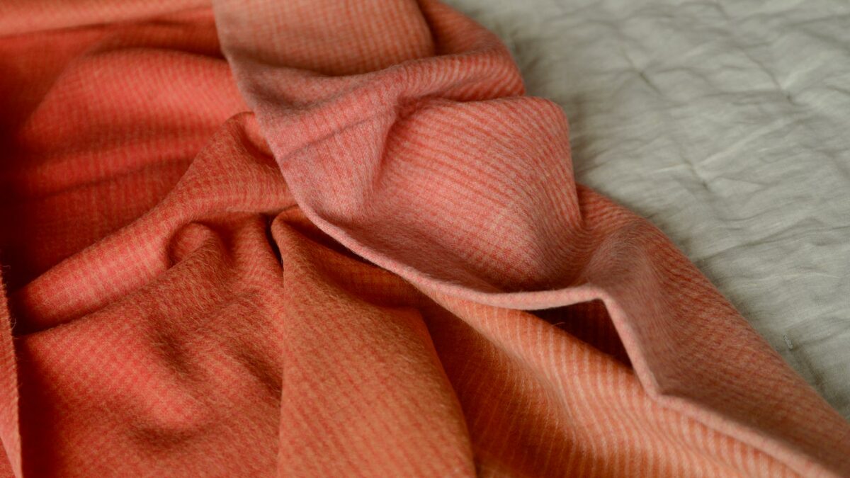 Elvang Orange Gradient Throw Colour Detail