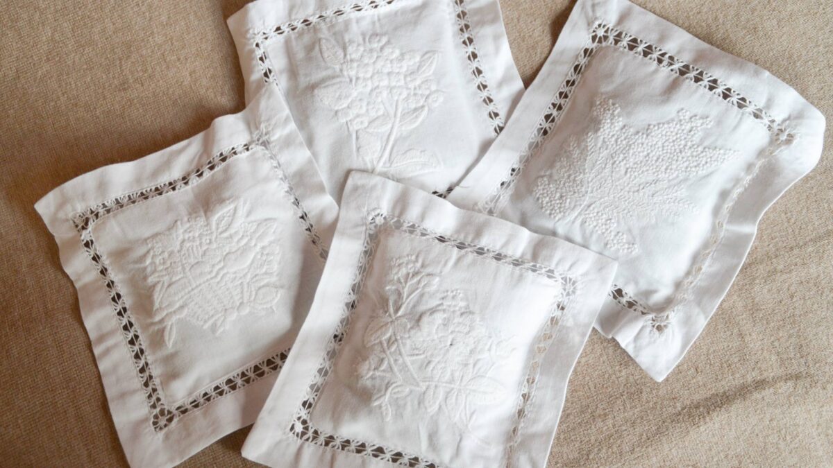 Set of 3 Embroidered Lavender Pouches - Image 5