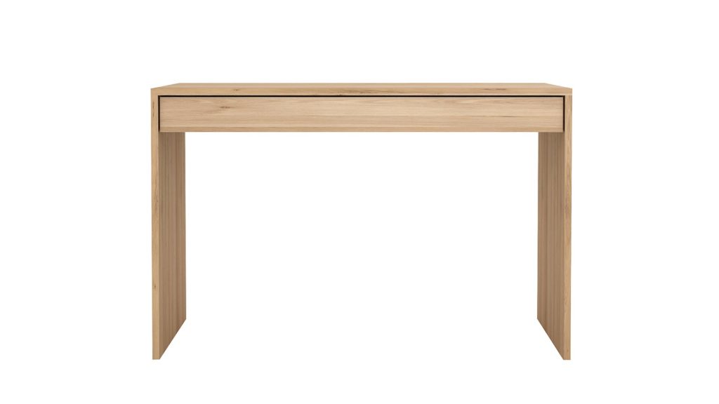 Ethnicraft-Oak-Wave-table