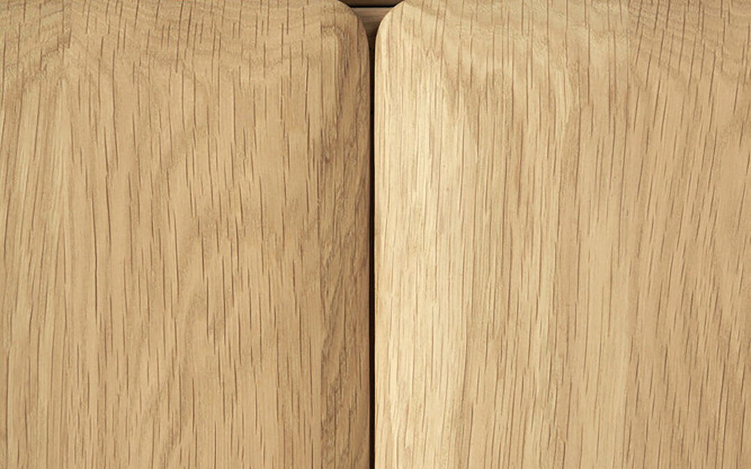 Ethnicraft Pi Sideboard closeup doors 2