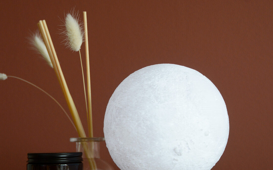 Floating Moon Lamps Oak Portrait