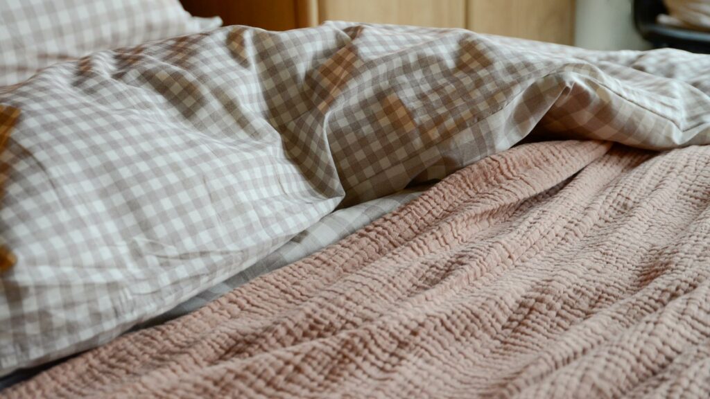 Gingham Bedding Soft Beige Pattern Detail with Muslin Bedspread