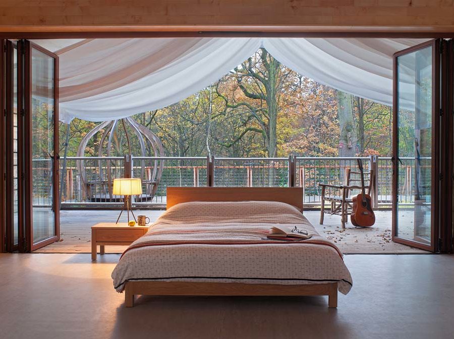 How to Create a Stunning Autumn Bedroom