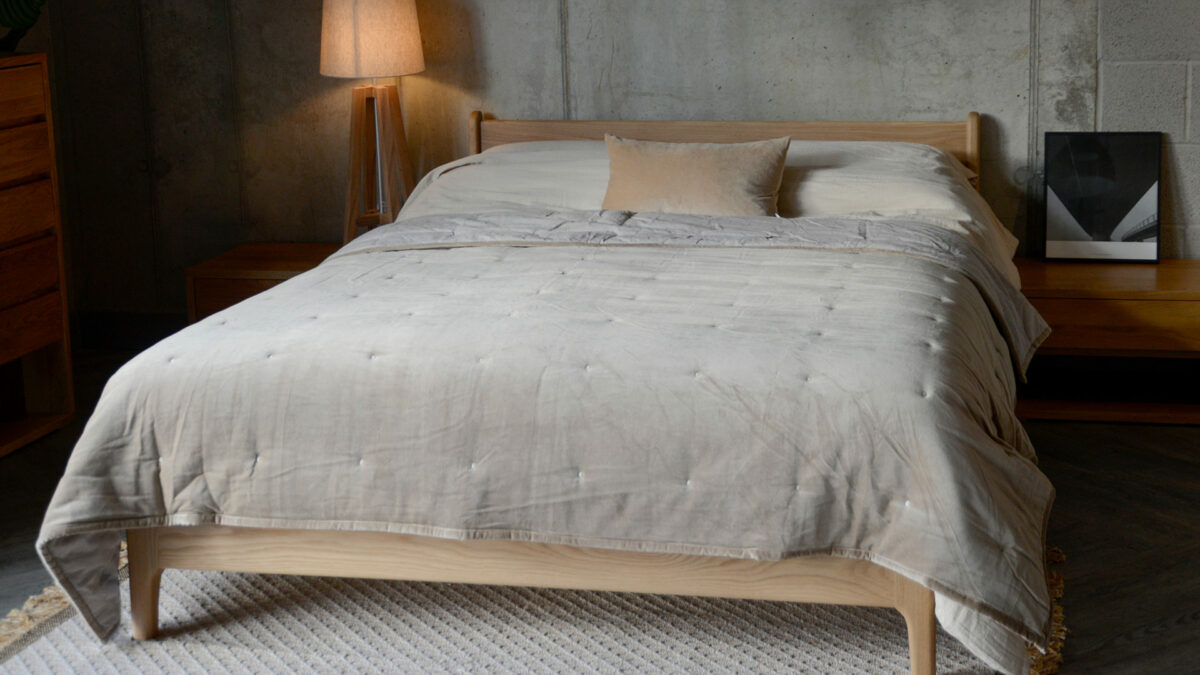 Jaipur Bedspread Hazelnut on Oak Pimlico