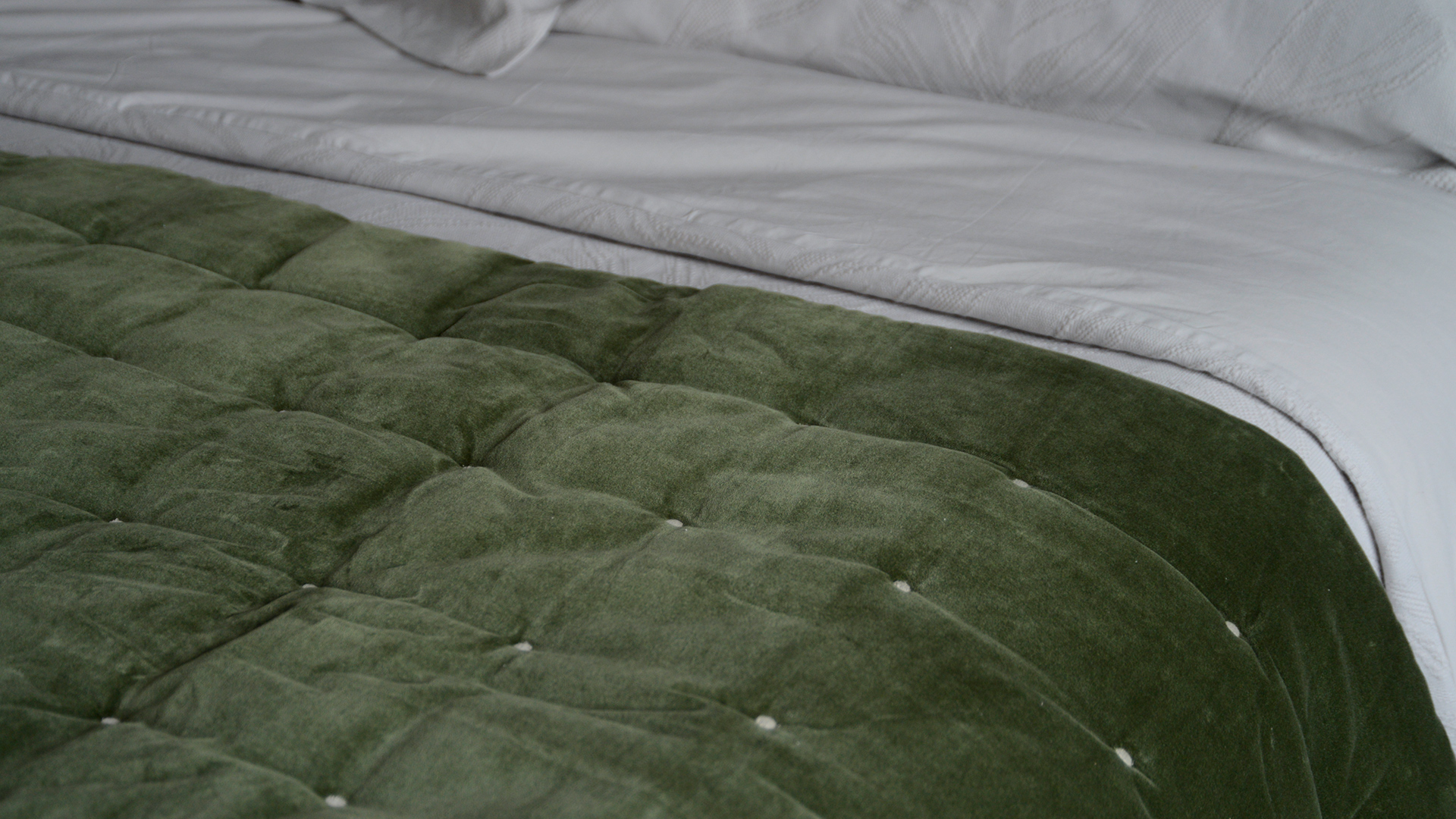 Olive green velvet throw clearance