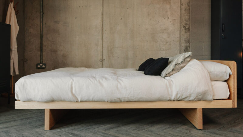 Kyoto low bed with headboard in solid ash side view 1920