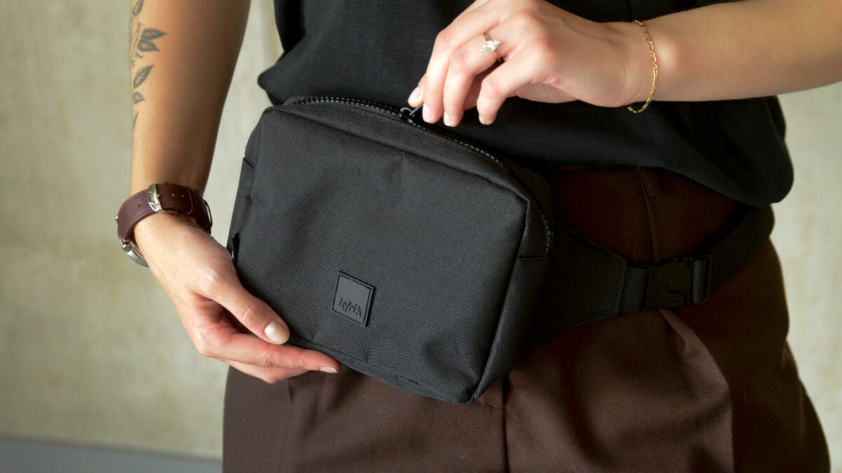 Lefrik Black Bumbag Zipper 1