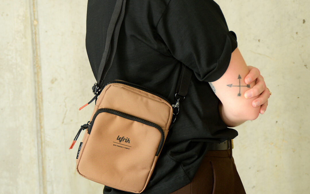 Lefrik Small Crossbody Bag Camel PORTRAIT