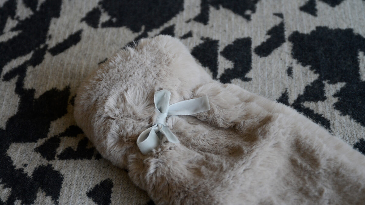 Long Grey Faux Fur HWB Tie Detail 2