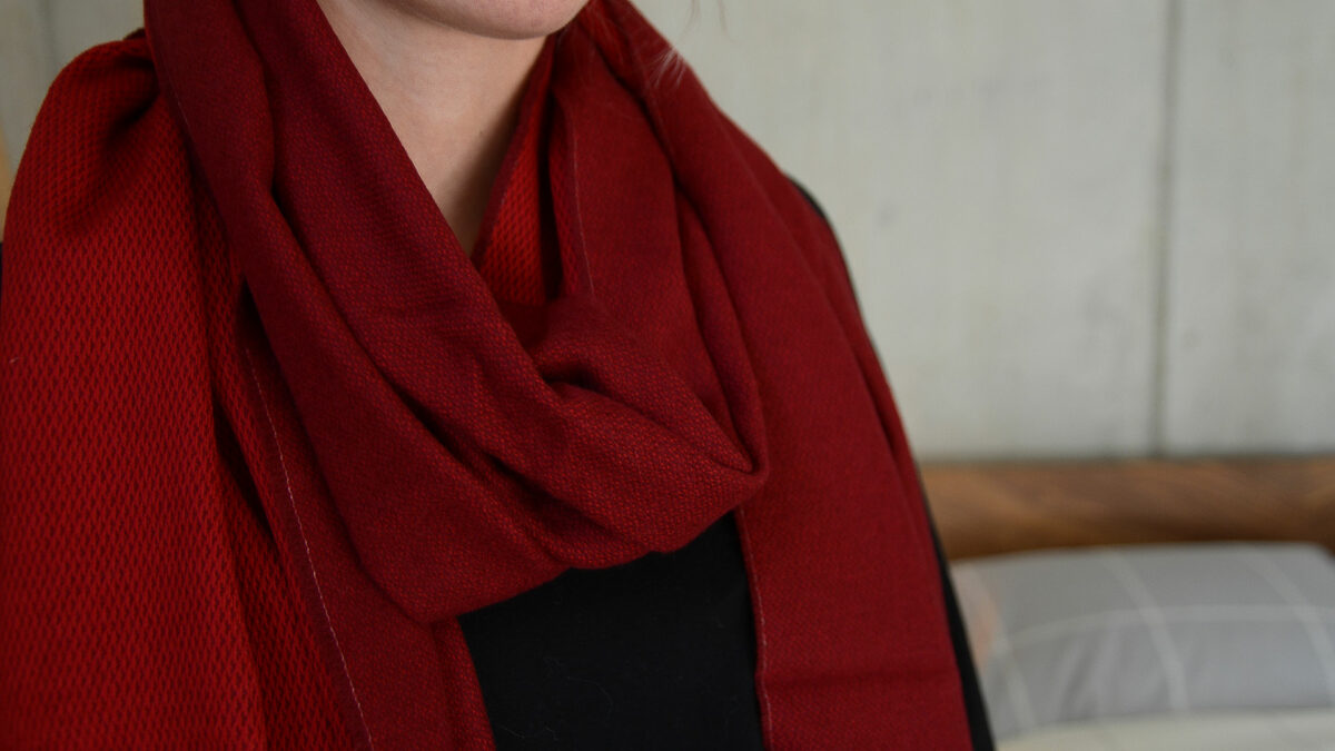 Luxury lambswool red scarf