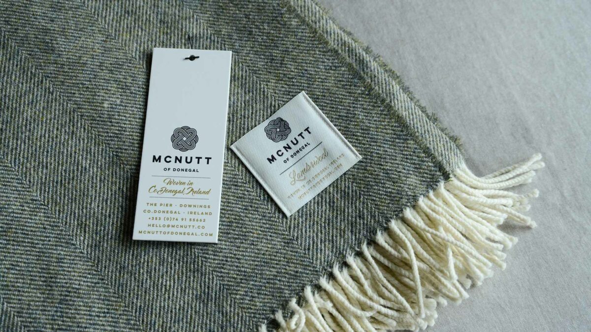 Moss green Herringbone weave lambswool throw